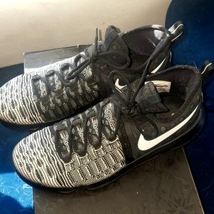 Nike Kd9 Oreo size 10